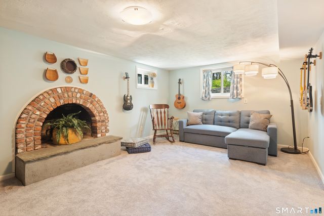 5 Musket Lane, Redding, CT 06896