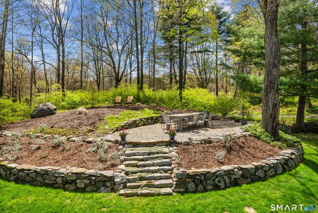 5 Musket Lane, Redding, CT 06896