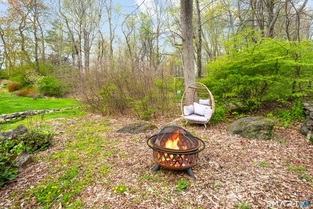 5 Musket Lane, Redding, CT 06896