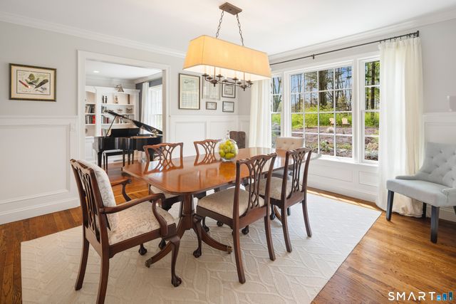 5 Musket Lane, Redding, CT 06896