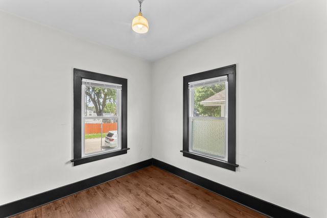 1201 E Central Park Avenue, Davenport, IA 50803