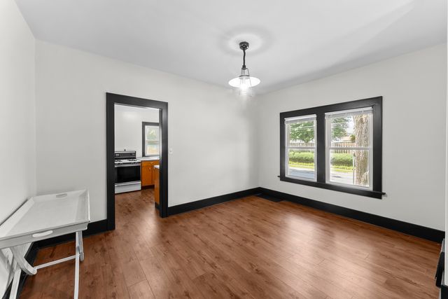1201 E Central Park Avenue, Davenport, IA 50803