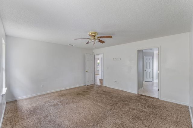 450 Jillian Drive, Crestview, FL 32536