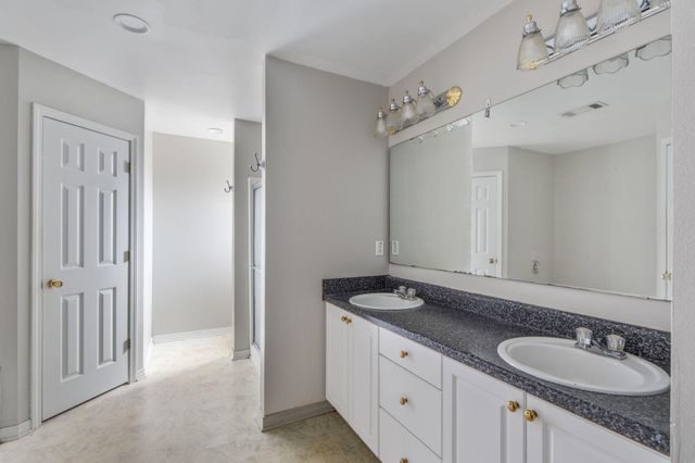 450 Jillian Drive, Crestview, FL 32536