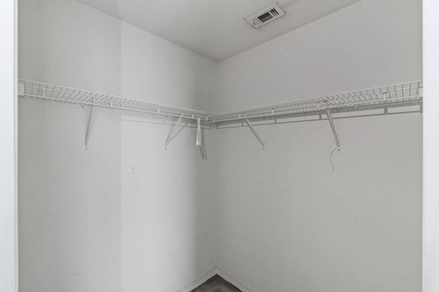 450 Jillian Drive, Crestview, FL 32536