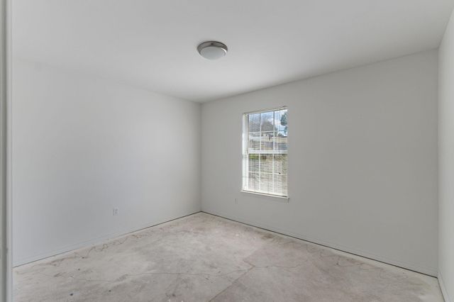 450 Jillian Drive, Crestview, FL 32536