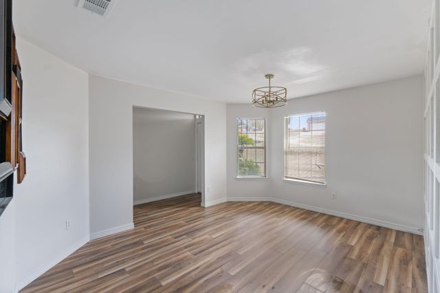 450 Jillian Drive, Crestview, FL 32536