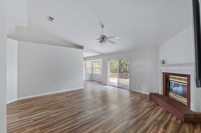 450 Jillian Drive, Crestview, FL 32536