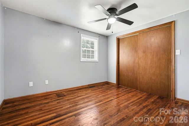 310 Main Avenue E, Hildebran, NC 28637