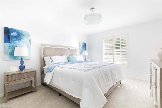 841 Tanbark DR 202, Naples, FL 34108