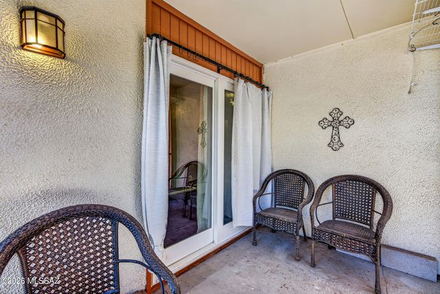 1600 N Wilmot Rd Unit 131, Tucson, AZ 85712