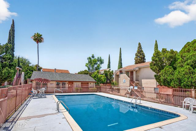 1600 N Wilmot Rd Unit 131, Tucson, AZ 85712