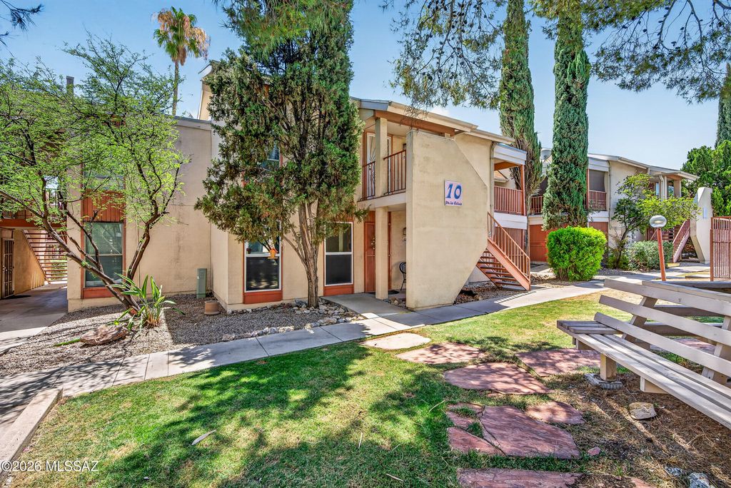 1600 N Wilmot Rd Unit 131, Tucson, AZ 85712