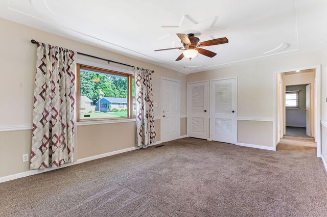 911 Hillridge Road, Reynoldsburg, OH 43068