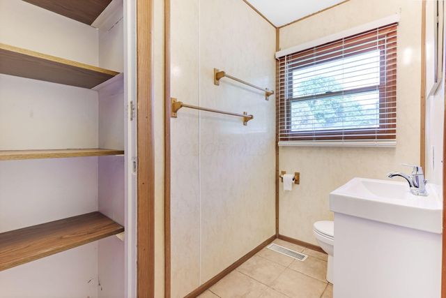 911 Hillridge Road, Reynoldsburg, OH 43068