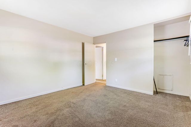 911 Hillridge Road, Reynoldsburg, OH 43068
