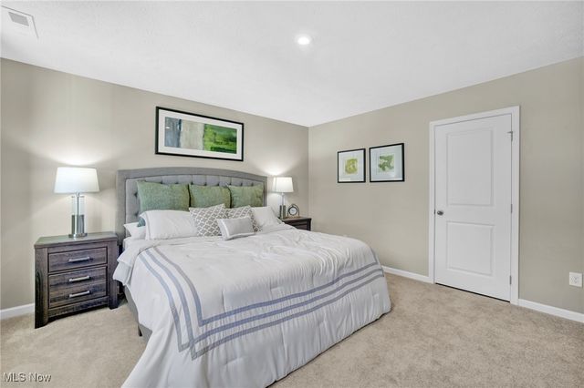 3575 Kenyon Creek Avenue NW, Massillon, OH 44647