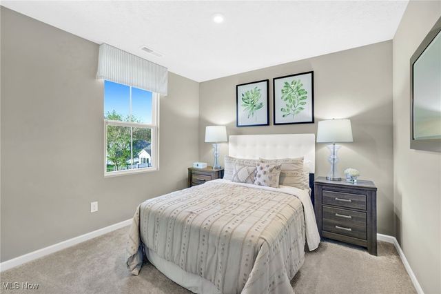 3575 Kenyon Creek Avenue NW, Massillon, OH 44647