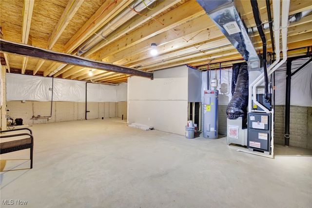 3575 Kenyon Creek Avenue NW, Massillon, OH 44647