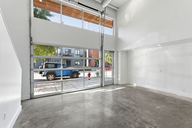 1250 Martin St, Nashville, TN 37203