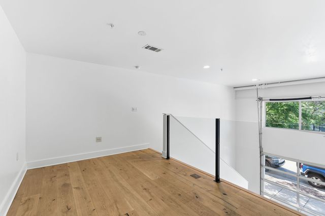 1250 Martin St, Nashville, TN 37203
