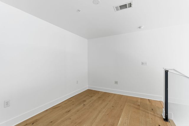 1250 Martin St, Nashville, TN 37203