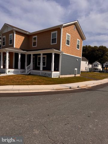 638 DOUGLAS ST, Cambridge, MD 21613