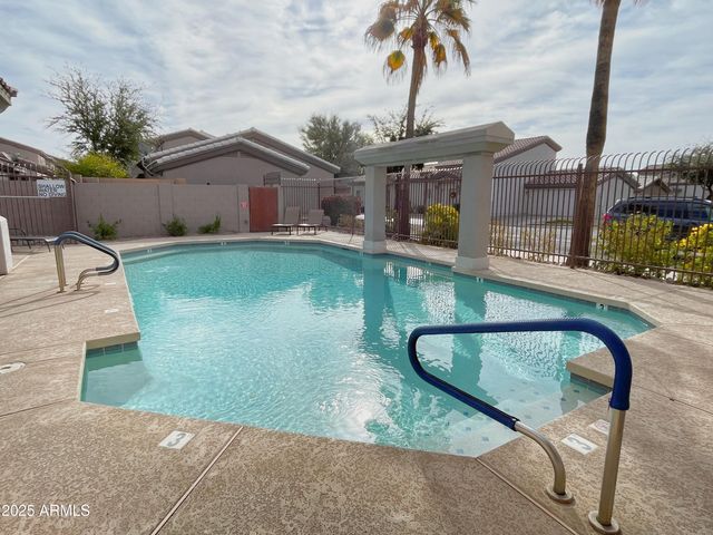 8144 W BECK Lane, Peoria, AZ 85382