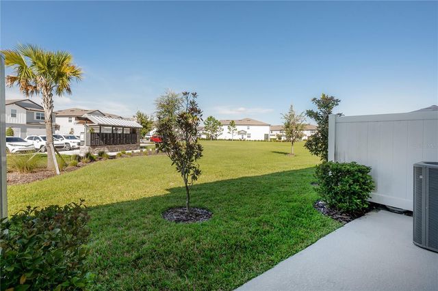 31428 AMBERVIEW BEND, Wesley Chapel, FL 33545
