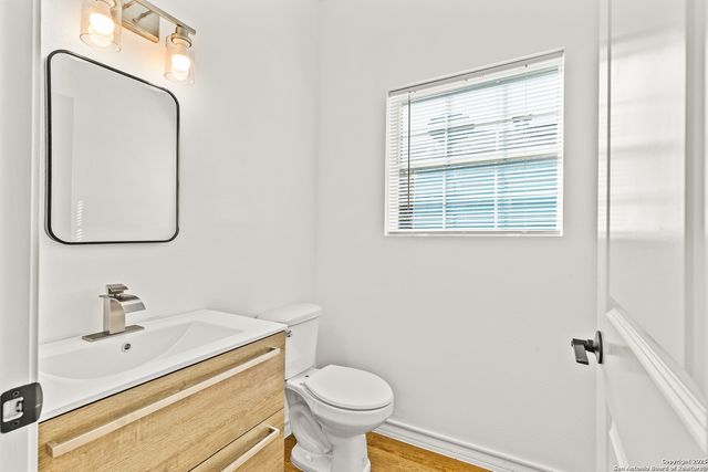 115 Milton, San Antonio, TX 78209