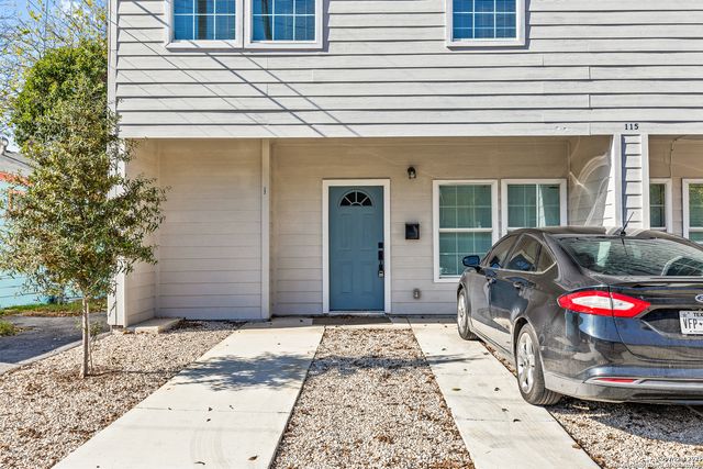 115 Milton, San Antonio, TX 78209
