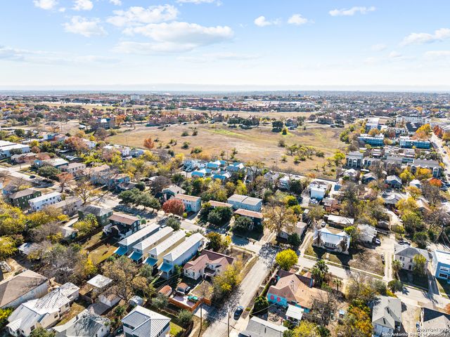 115 Milton, San Antonio, TX 78209