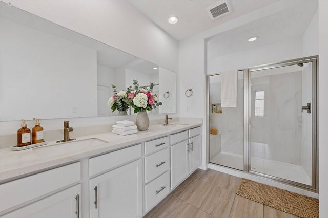 120 Mountaingem Loop, Santa Fe, NM 87508
