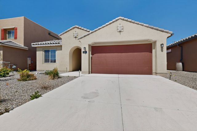 120 Mountaingem Loop, Santa Fe, NM 87508
