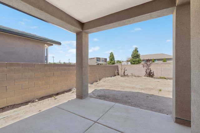120 Mountaingem Loop, Santa Fe, NM 87508