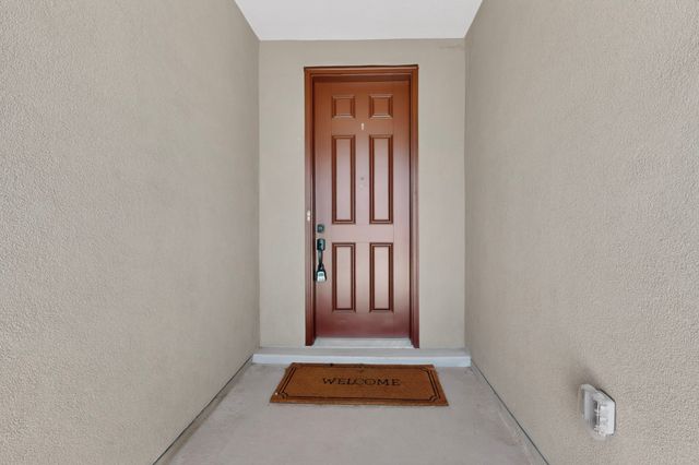 120 Mountaingem Loop, Santa Fe, NM 87508