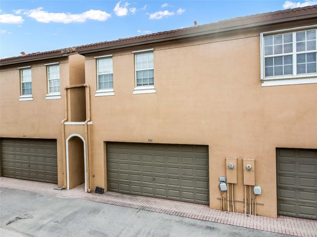 1061 SW 147th Terrace, Pembroke Pines, FL 33027