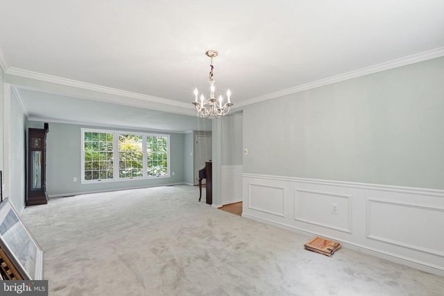 2202 JESTER CT, Reston, VA 20191