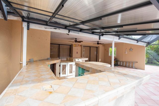 1559 Grantham Drive E, Wellington, FL 33414