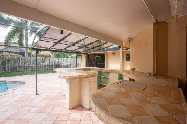 1559 Grantham Drive E, Wellington, FL 33414