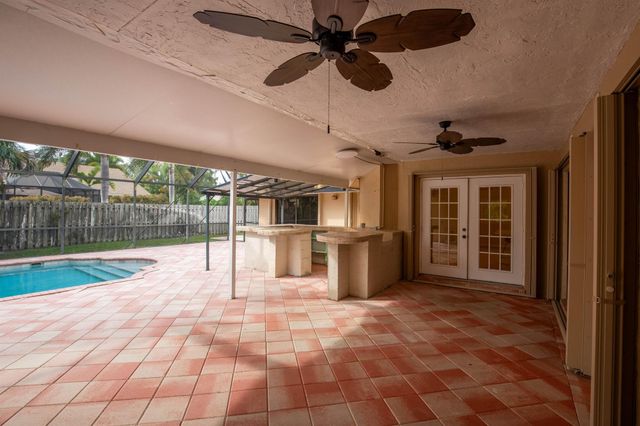 1559 Grantham Drive E, Wellington, FL 33414
