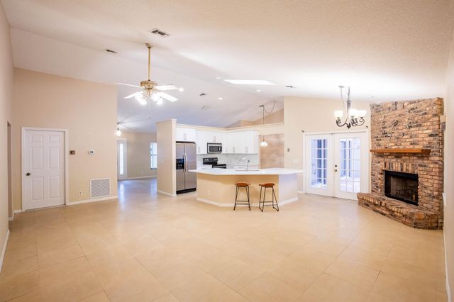 1559 Grantham Drive E, Wellington, FL 33414