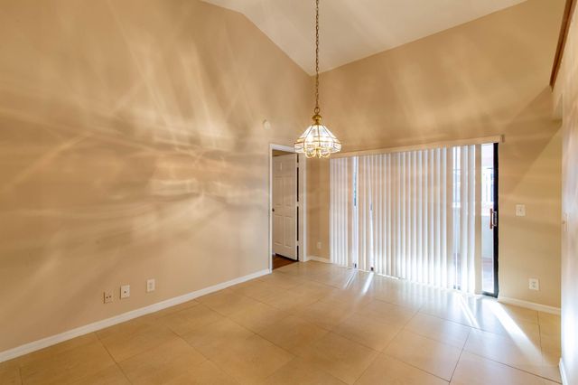 1559 Grantham Drive E, Wellington, FL 33414