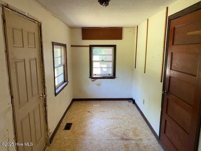 350 Randolphville Road, Bolivia, NC 28422