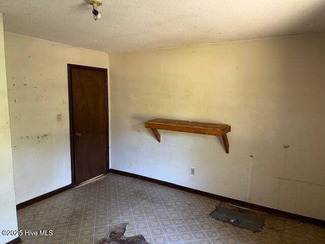 350 Randolphville Road, Bolivia, NC 28422