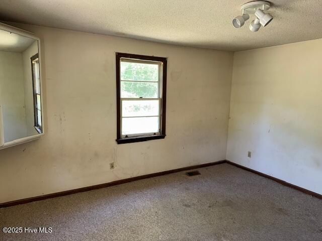 350 Randolphville Road, Bolivia, NC 28422