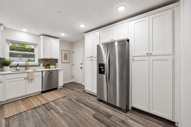 6234 Bandera Avenue A, Dallas, TX 75225