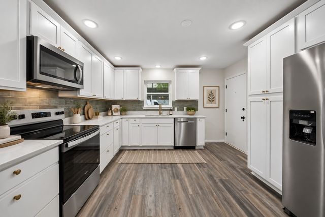 6234 Bandera Avenue A, Dallas, TX 75225