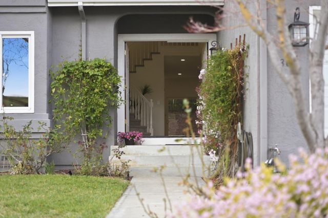 3611 Groesbeck Hill Drive, San Jose, CA 95148