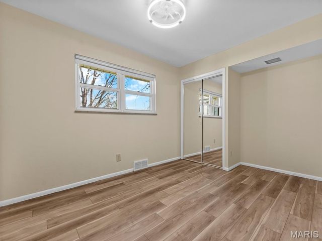 642 Laven Del Lane, Kirkwood, MO 63122